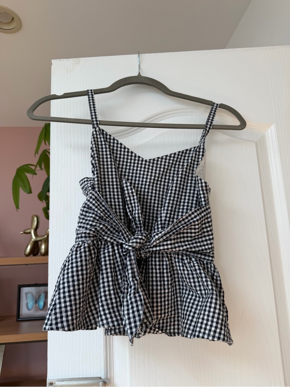 1901 Black and White Gingham Tie-Front Cami